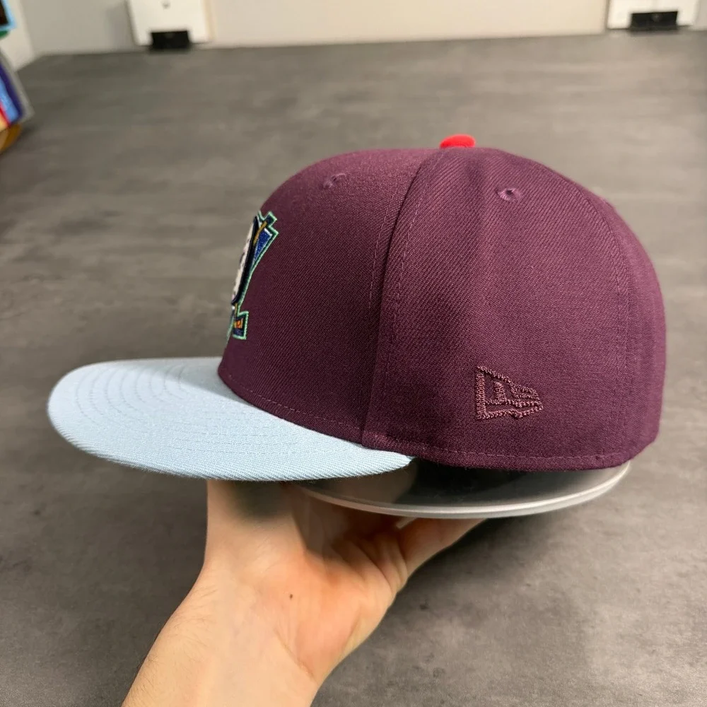 Hat Club‎ Anaheim Mighty Ducks New Era Cap 7 1/2 Maroon A Killing Joke Batman
